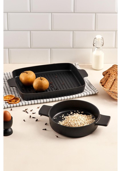 Perla Nera Döküm Grill Tava 30X25 cm fiyatları