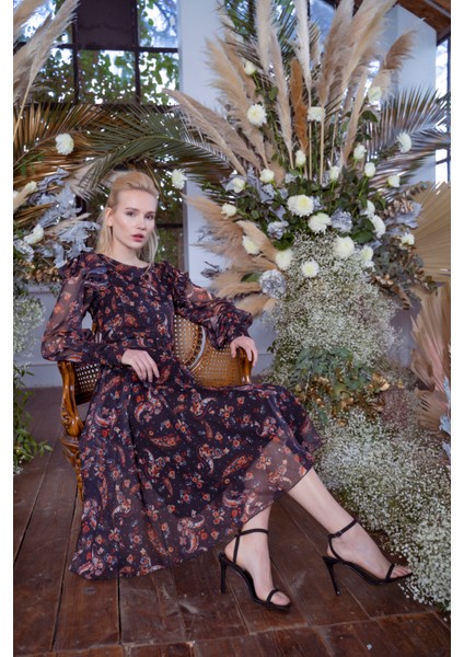 Kadın Balon Bol Fırfırlı Midi Elbise