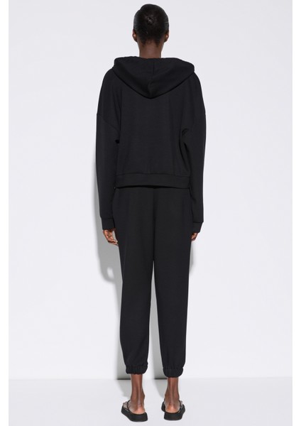 Kapüşonlu Sweatshirt