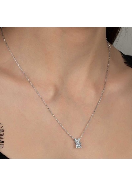 Swarovski Taşlı Gümüş Tektaş Bayan Kolye