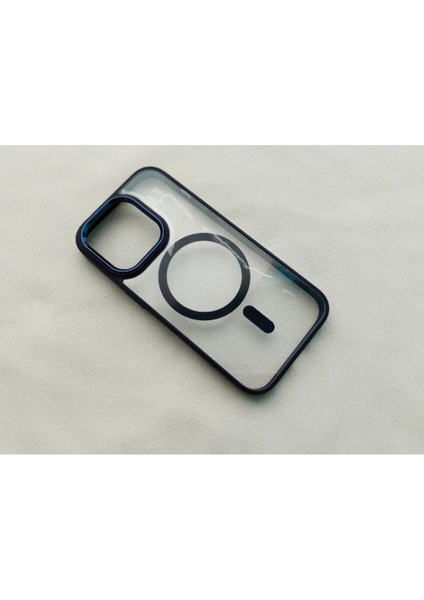 iPhone 11 ile Uyumlu Magsafe Özellikli Sert Silikon Darbe Koruyucu Kılıf fiyatları