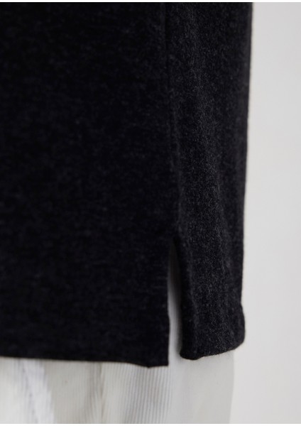 Antrasit Renk Logo Detaylı Örme Sweat fırsatları
