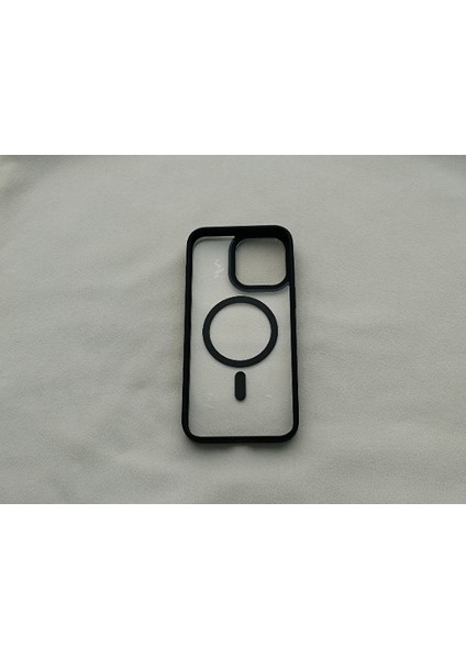 iPhone 14 Pro ile Uyumlu Magsafe Özellikli Sert Silikon Darbe Koruyucu Kılıf modelleri