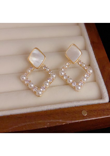 Narin Geometrik Pırlanta Küpeler, Sedef Moda Mizaç Küpeleri (Yurt Dışından)