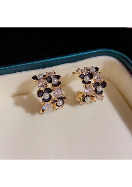 Premium Çiçekli Zirkon Küpeler, Tatlı Mizaç Küpeleri (Yurt Dışından)