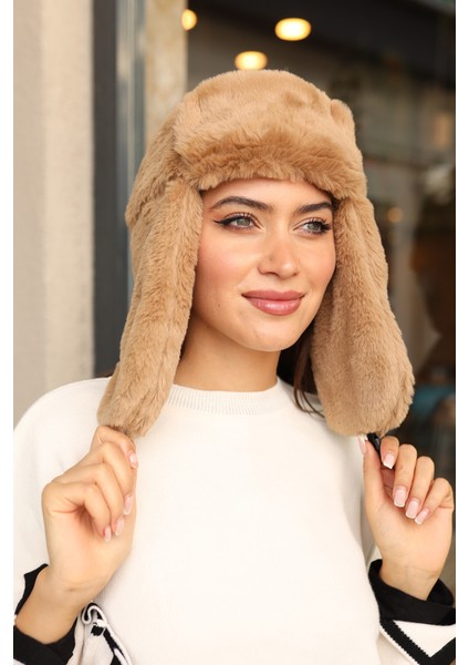 Çıtçıtlı Kürklü Kulaklıklı Peluş Bere Şapka Rkş-03 Camel