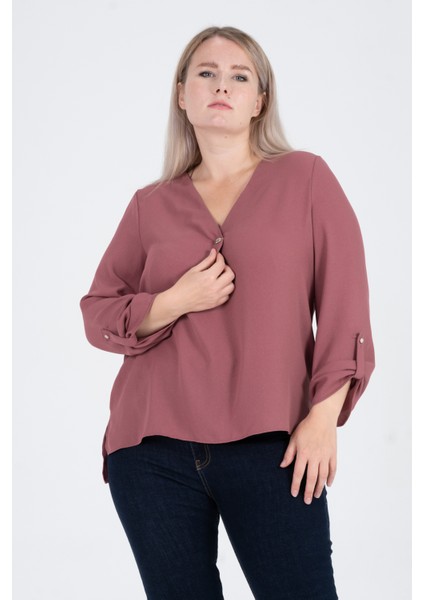 Büyük Beden Aksesuarlı Basic Bluz