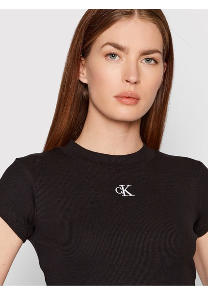 Calvin Klein Kadın Kısa Kol Yuvarlak Yaka Siyah T-Shirt J20J218337-Beh