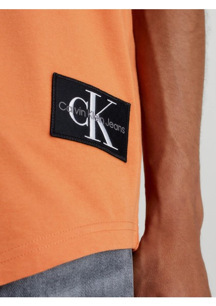 Erkek Yavarlak Yakalı Pamuklu Günlük Kullanım Turuncu T-Shirt J30J323482-Sec modelleri