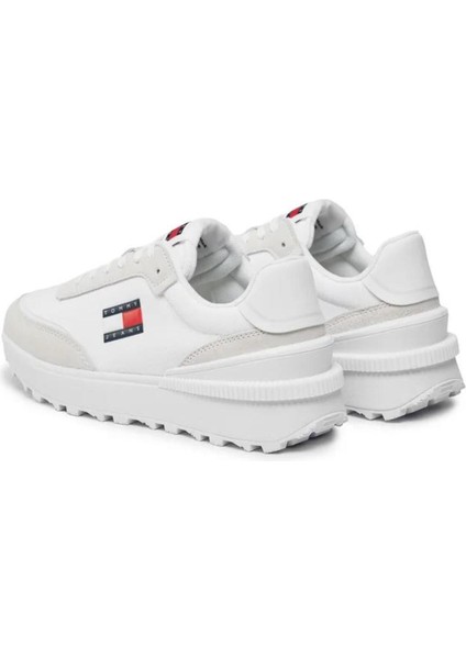Kadın Marka Logolu Bağcıklı Kaydırmaz Tabanlı Günlük Beyaz Sneaker EN0EN02511-YBS