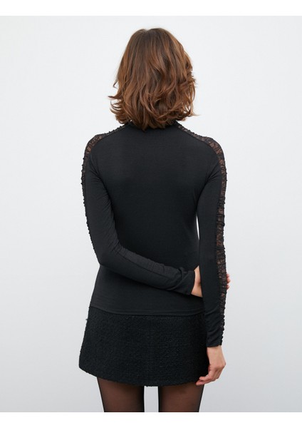 Melis Ağazat x Koton - Balıkçı Yaka Dantelli Bluz fırsatları