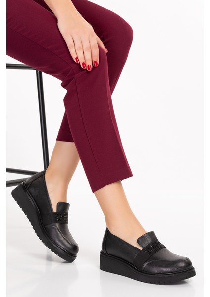 Kadın Deri Siyah Comfort Ayakkabı fiyatları