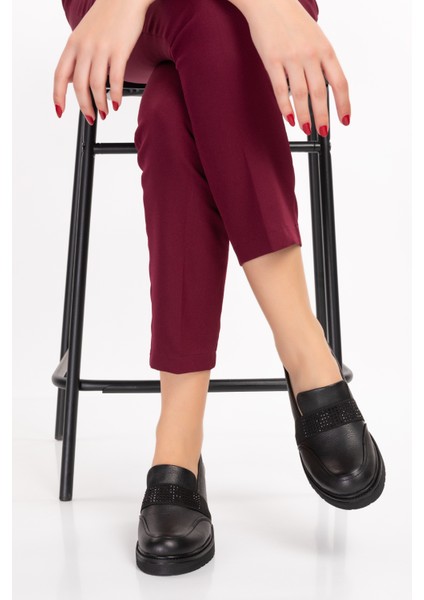 Kadın Deri Siyah Comfort Ayakkabı fırsatları