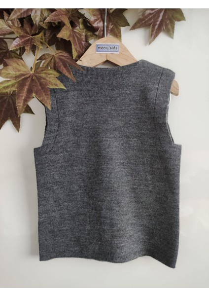 Kabartmalı Ayıcık Aksesuarlı Düğmeli Triko Yelek fiyatları