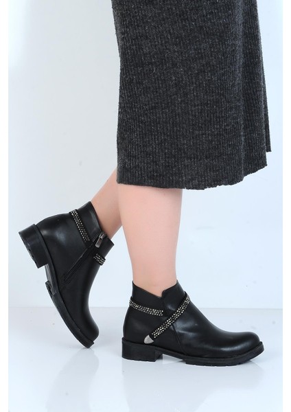 23-951 Siyah Cilt Kadın Düz Bot