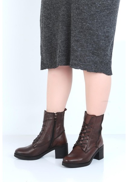 240607 Kauçuk %100 Deri 6Cm Topuklu Kadın Bot modelleri
