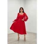 Giyimmasalı Krep Kumaş Kolları Tül Detaylı Midi Elbise - Kırmızı