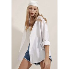 BB Butik Basic Kadın Beyaz Oversize Uzun Basic Gömlek