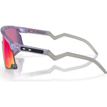 Oakley 0OO9280 928007 39 Kadın Güneş Gözlüğü