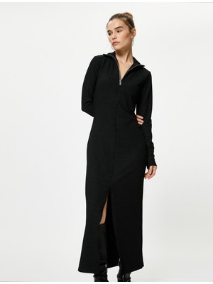 Koton Triko Elbise Uzun Kollu Yırtmaçlı Dik Yaka Yarım Fermuarlı