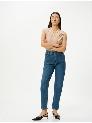Koton Yüksek Bel Mom Kot Pantolon Esnek Cepli Dar Kalıp Pamuklu Slim Mom Jean