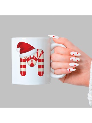 Mor Mürekkep Şeker M Harfi Baskılı Beyaz Yılbaşı Kupası