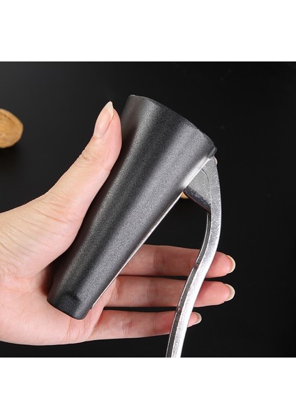Gümüş Fındık Ceviz Kraker Klip Sheller Açacağı Fındık Ceviz Pense Kestane Araçları Kesici Kelepçe Pense Taşınabilir Huni Şekli Fındıkkıran (Yurt Dışından) fırsatları