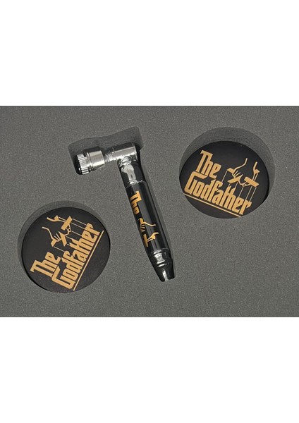 The Godfather 2 Parça Pipe+Grinder Smoking Set