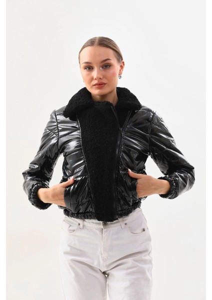Kadın Siyah Rugan Yandan Fermuarlı Içi Astarlı Beli Lastikli Crop Peluş Detaylı Ceket HZL24W-BRC129381 modelleri