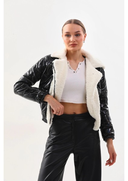 Kadın Beyaz Siyah Rugan Yandan Içi Astarlı Beli Lastikli Crop Peluş Detaylı Ceket HZL24W-BRC129381