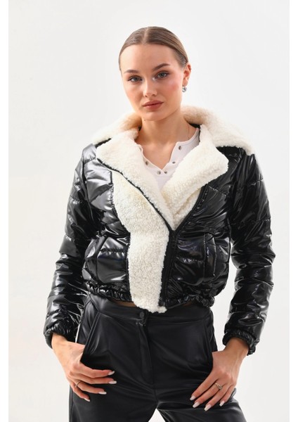 Kadın Beyaz Siyah Rugan Yandan Fermuarlı Içi Astarlı Beli Lastikli Crop Peluş Detaylı Ceket HZL24W-BRC129381 modelleri