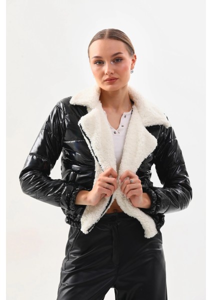 Kadın Beyaz Siyah Rugan Yandan Fermuarlı Içi Astarlı Beli Lastikli Crop Peluş Detaylı Ceket HZL24W-BRC129381 indirimleri