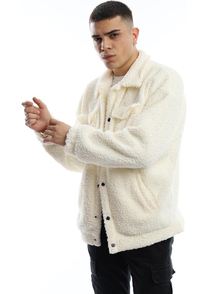 Erkek Oversize Çıt Çıt Kapamalı Cepli Ekru Peluş Ceket fiyatları