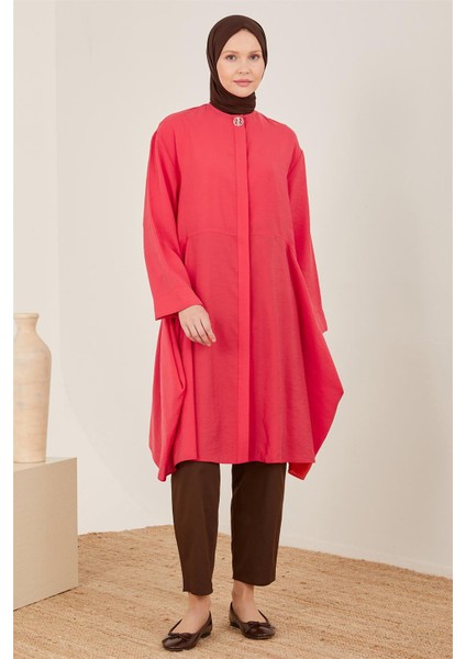 Önü Arma Detaylı Giy Çık 23Y5118 Kiraz