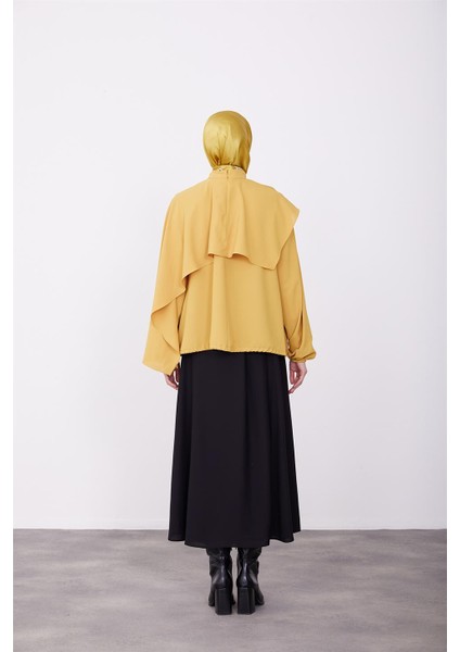 Asimetrik Aller Detaylı Beli Lastikli Bluz 23K3425 Asit fırsatları