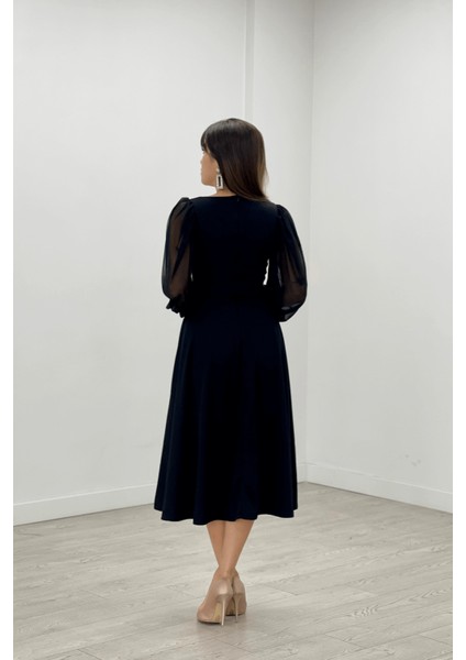 Krep Kumaş Kolları Tül Detaylı Midi Elbise - Siyah indirimleri