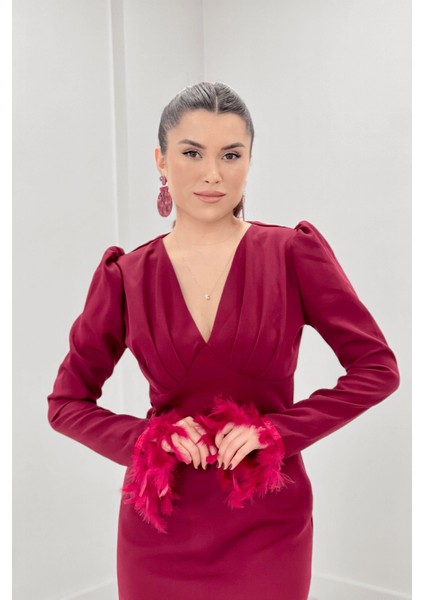 Double Kumaş V Yaka Kolları Tüy Detaylı Kalem Abiye Elbise - Bordo modelleri