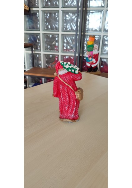 Çam Ağaçlı Noel Baba Biblo