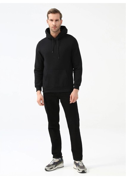 Kapüşonlu Yaka Regular Kalıp Düz Siyah Sweatshirt fiyatları