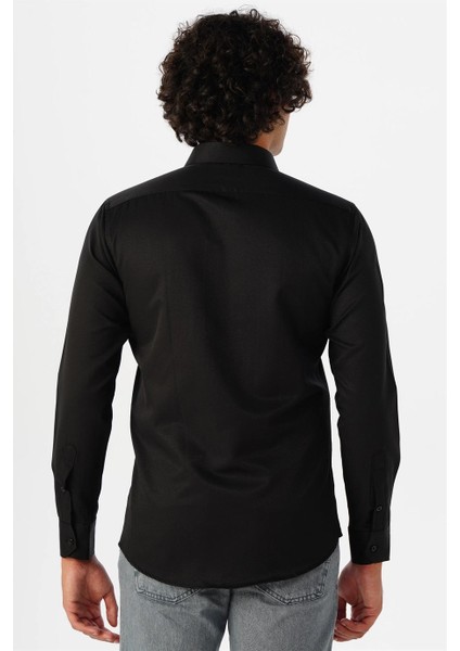 Köşeli Manşet Slimfit Armürlü Business Siyah Gömlek modelleri