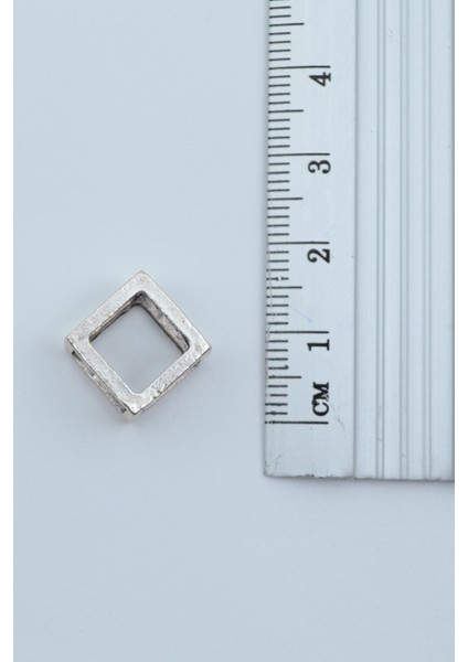 3'lü Geometrik Üçgen Küp Pusula Kolye SETI-1131-1223-1066-Z1 modelleri