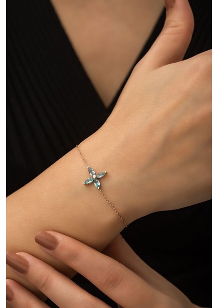 925 Ayar Rose Kaplamalı Mistik Topaz Taşlı Çiçek Gümüş Bileklik indirimleri