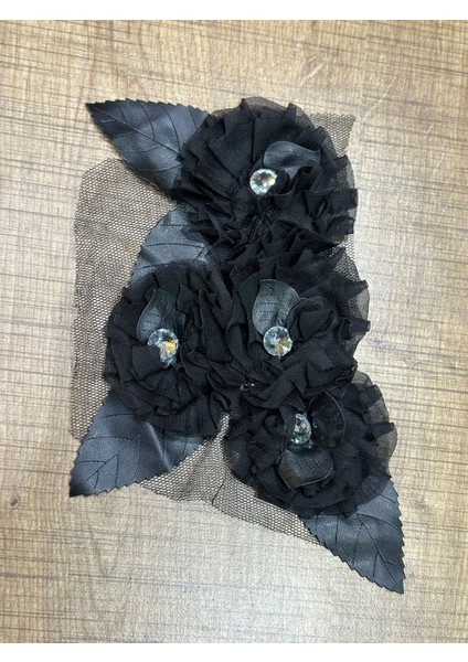 19X14 cm Taşlı Siyah Deri Detaylı Çiçek Arma Yama Dikiş Hobi Aksesuarı