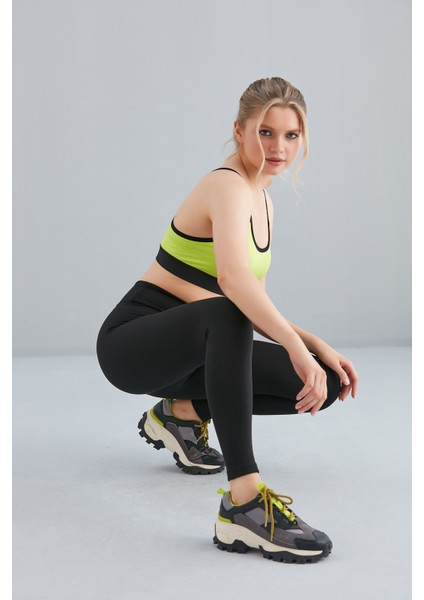 Kadın Siyah Içi Polarlı Lastikli Şardonlu Fitilli Toparlayıcı Interlok Kışlık Örme Tayt modelleri