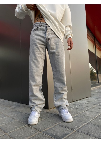 Açık Gri Yıkamalı Baggy Jean