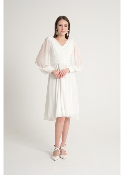 İncili Beyaz Şifon Abiye Elbise