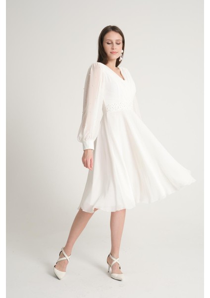 İncili Beyaz Şifon Abiye Elbise indirimleri