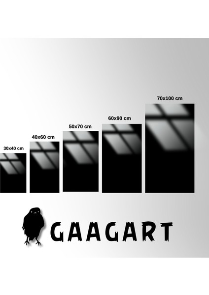 Metal Çerçeveli Cam Tablo Çiçekli Kadın Portresi