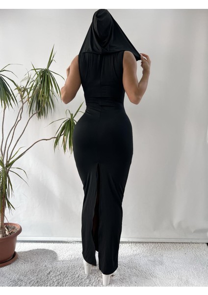 Siyah Sıfır Kol Yırtmaç Detaylı Kapişonlu Maxi Elbise fiyatları