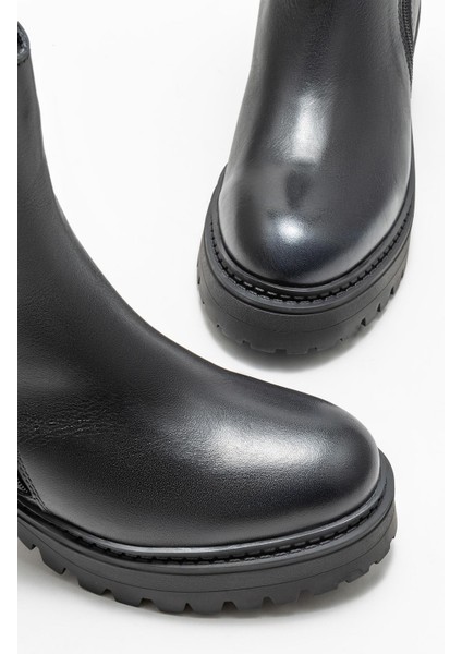 Siyah Deri Kadın Günlük Bot fırsatları